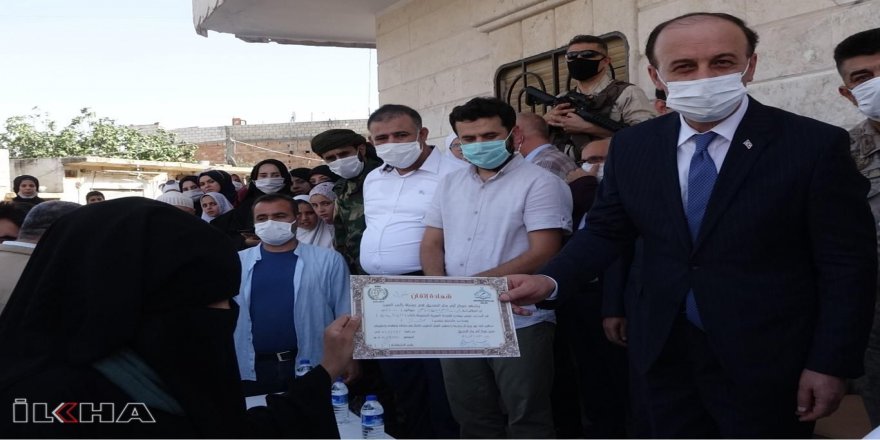 Mezun olan 132 Kur’an öğreticisi için tören düzenlendi