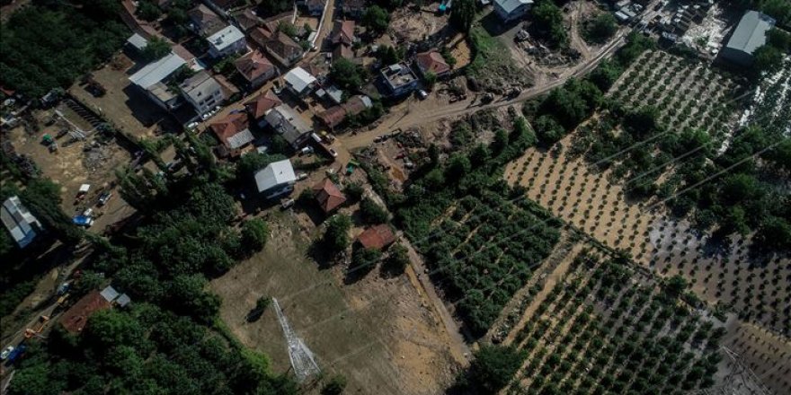 Bursa'daki sel felaketinde 33 bina ve 30 bin 500 dönüm arazi hasar gördü