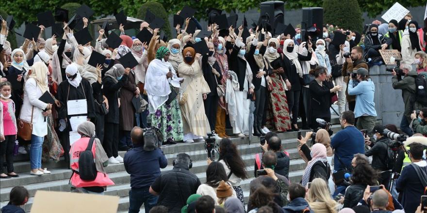 Anayasa Mahkemesi 'başörtüsü' deyince sokağa döküldüler