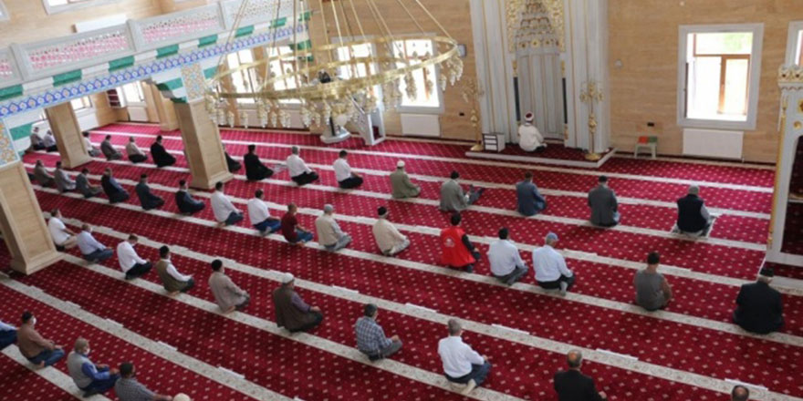 Bediüzzaman Ulu Camisinde 15 Temmuz şehitleri için mevlit okundu