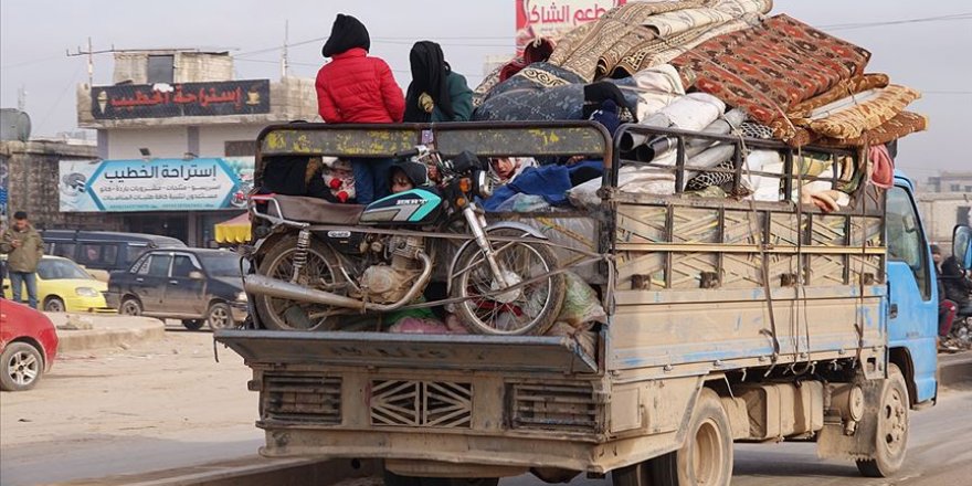 Türkiye'ye 677 bin 42 kişi göç etti