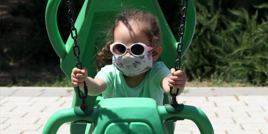 Romatizmal hastalığı olan çocuklarda Kovid-19 fazladan risk artışına sebep olmuyor