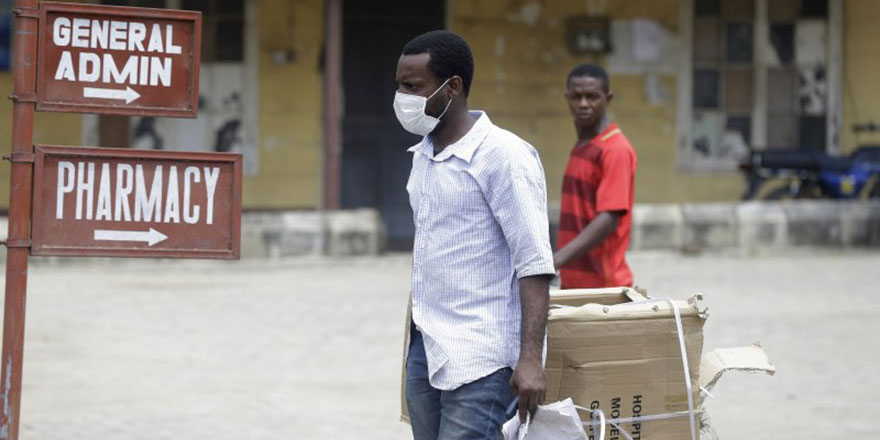 Nijerya'da maske takmayı reddedenler tutuklanacak
