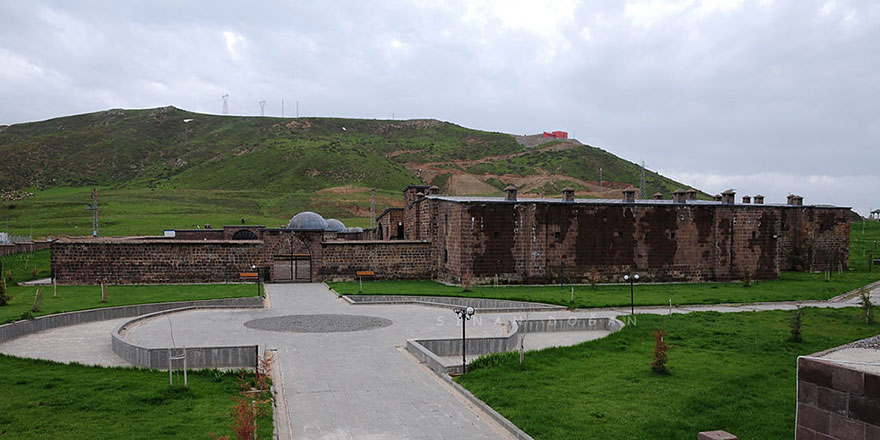 Fuat Sezgin, Said Nursi, İdrisi Bitlisi... Yetiştikleri bir mekan burası