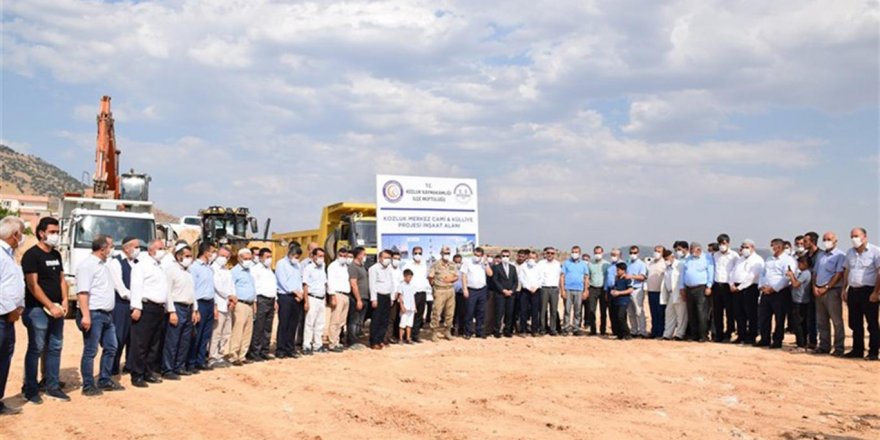 Kozluk Merkez Cami ve Külliye Projesi'nin temel açma töreni yapıldı