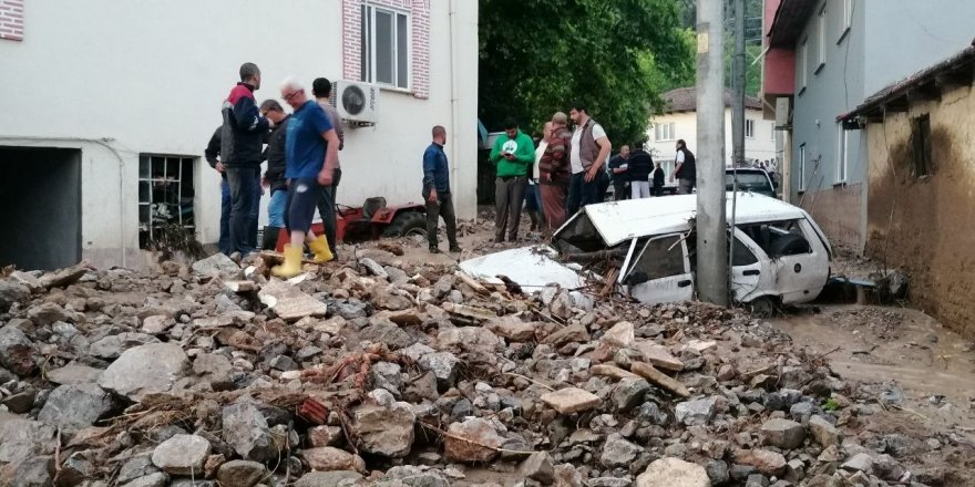 Sel ve dolu felaketinin bilançosunun 227 milyon 361 bin lira