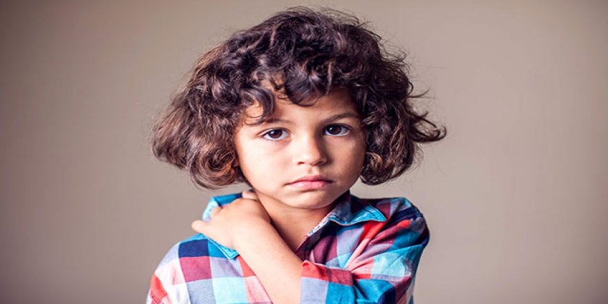 Obezite çocuklarda duruş bozukluğuna neden olabiliyor