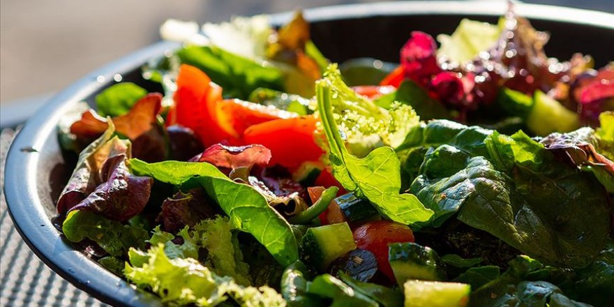 Kalp-damar ve yüksek tansiyon hastaları bayramda kurban etini az miktarda tüketmeli