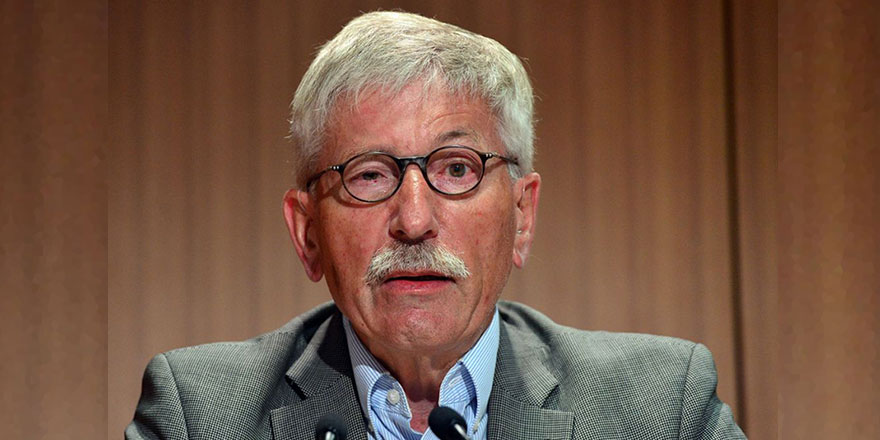 Müslüman ve göçmen karşıtı Sarrazin partisinden ihraç edildi