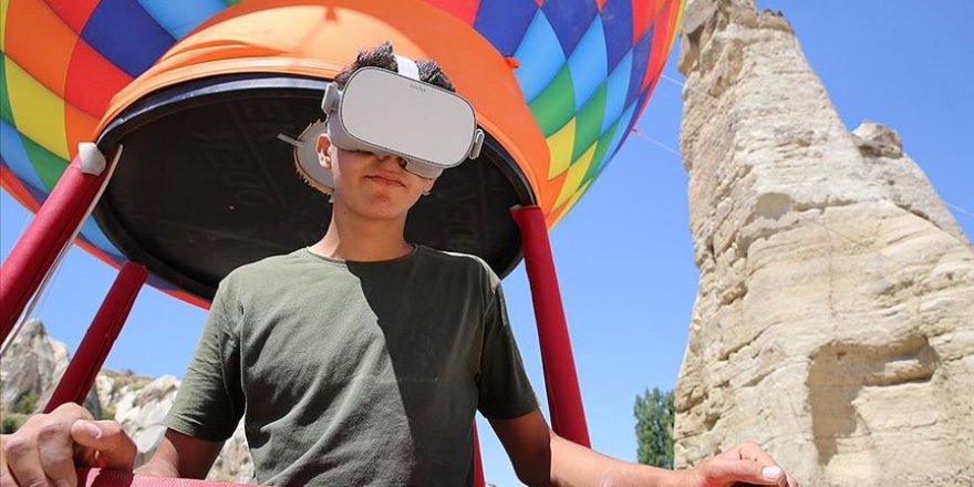 Kapadokya'da 'sanal balon turu' düzenleniyor