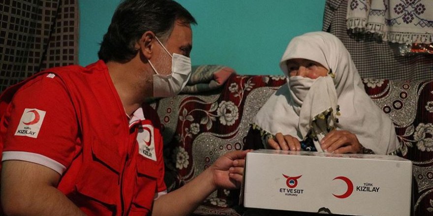 Türk Kızılay yurt dışında 16 noktada kurban kesimi yapıyor