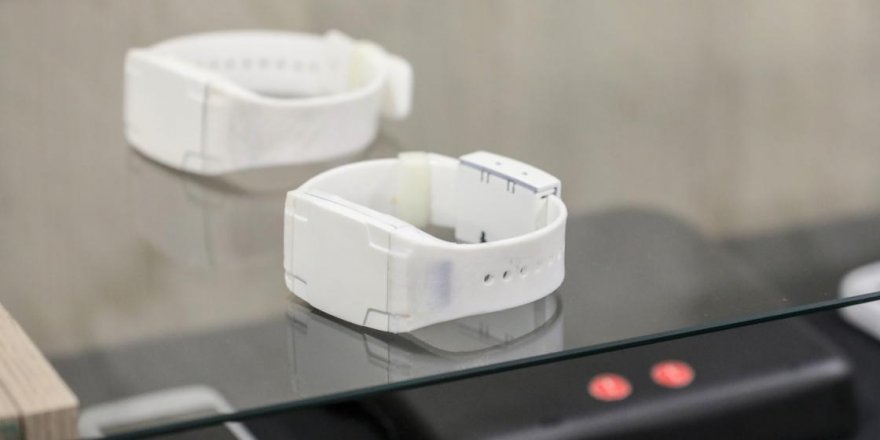 Eylülde milli elektronik kelepçeler test edilmeye başlanacak