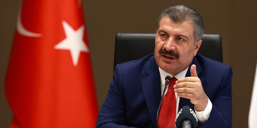 Türkiye olarak yaklaşık 1 milyon 100 bin sağlık çalışanımızın aşılanmasını 45 günde tamamladık