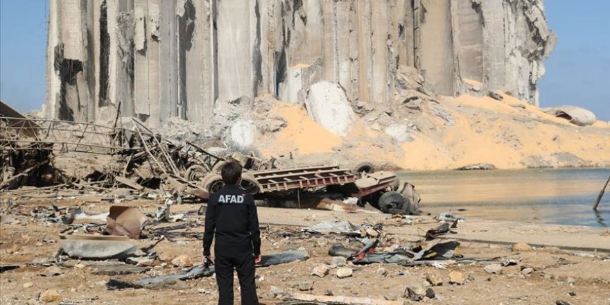 AFAD Beyrut'ta arama kurtarma çalışmaları başlattı