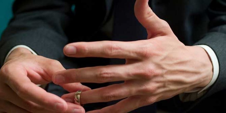 Artan boşanmaların önüne geçmek için; "Diyanet Aile Arabuluculuğu" teklifi