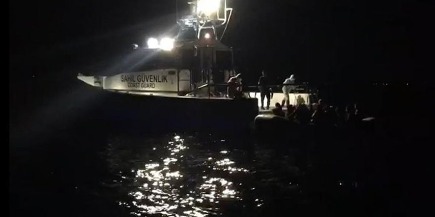 İzmir'de Türk kara sularına geri itilen 53 sığınmacı kurtarıldı