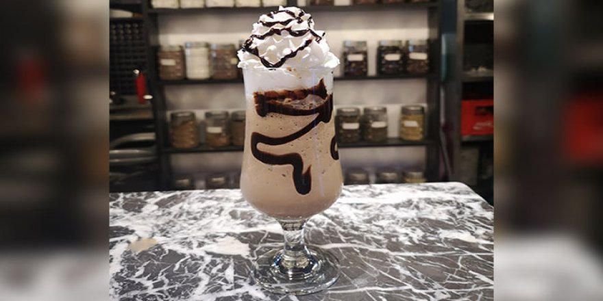 Kahvelere eklenen krema, vanilya ve şurupta karaciğer yağlanması tehlikesi