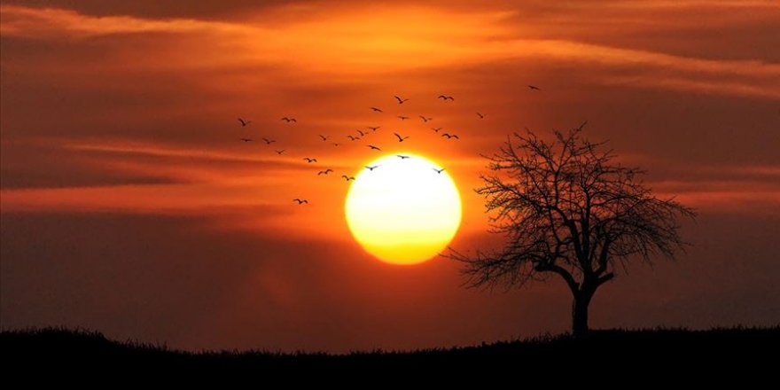 Meteorolojiden güneş çarpmalarına karşı uyarı