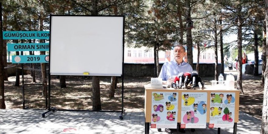 Tüm gayretimiz ve sevgimizle uzaktan eğitimle okuldayız