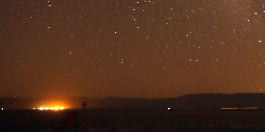 Manisa'ya göktaşı düştü