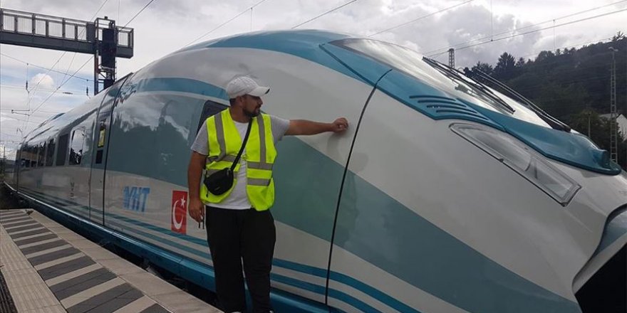 Almanya'dan alınan tren setleri yola çıktı