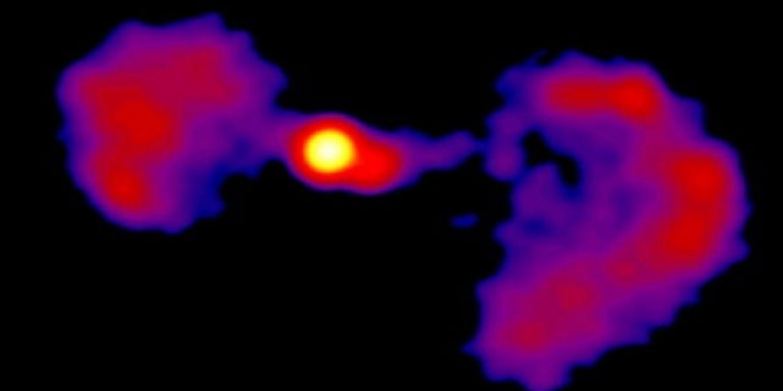 NASA, Star Wars’un uzay aracına benzer bir galaksi keşfetti