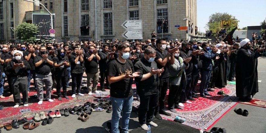 İran'da Aşura etkinlikleri COVID-19 tedbirleri gölgesinde düzenlendi