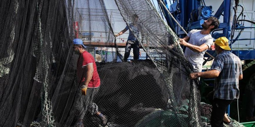 İstanbullu balıkçılar 1 Eylül mesaisinde