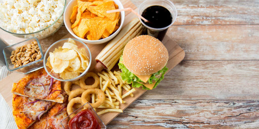 Bu yiyecekler vücudun yaşlanmasını hızlandırıyor