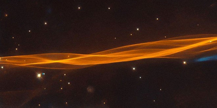 Süpernova patladı turuncu renkli şerit ortaya çıktı