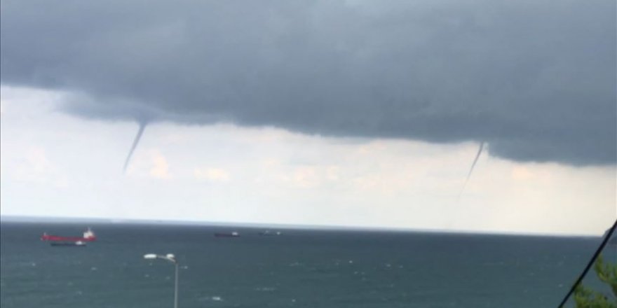 Zonguldak'ta denizde hortum oluştu