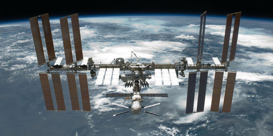 Rusya, film çekimi için uzaya yönetmen ve oyuncu gönderiyor