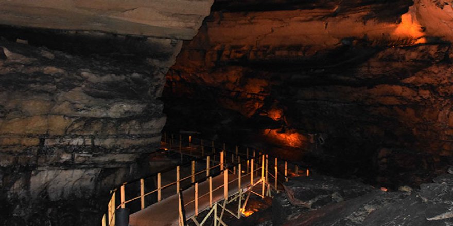 Türkiye'nin en uzun mağarasında pandemi sessizliği