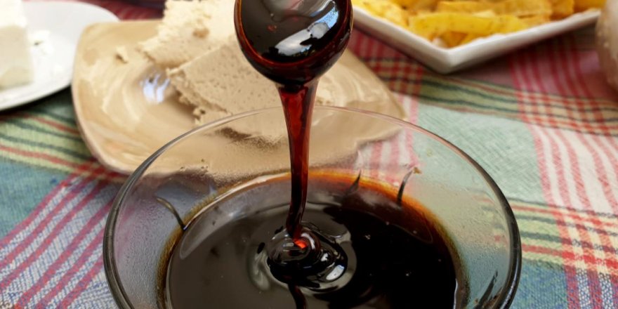 Asırlardır üzümün tarladan sofralara tatlı yolculuğu devam ediyor