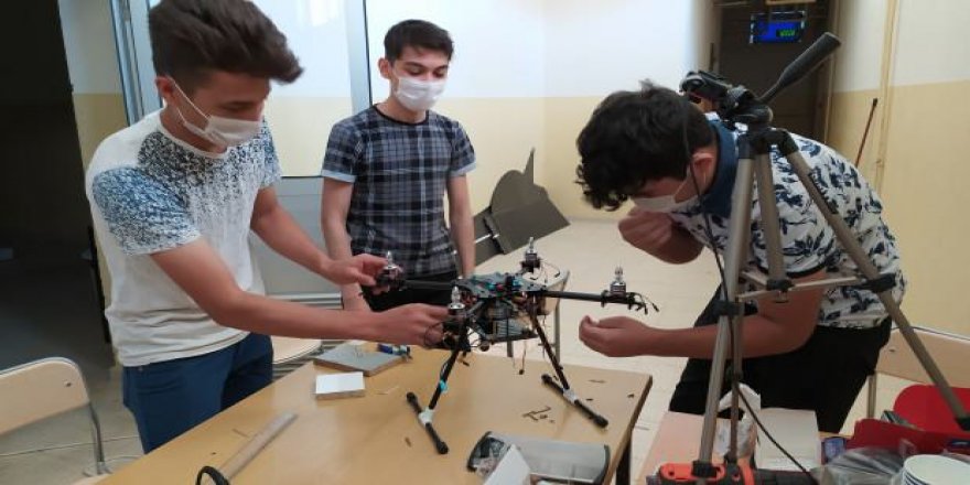Liselileri otonom İHA'sı TEKNOFEST'te yarışacak