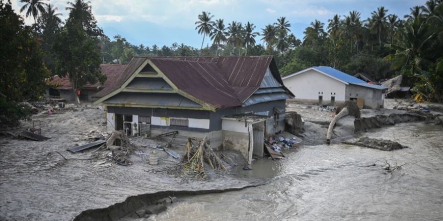 Endonezya ve Doğu Timor'daki sellerde ölü sayısı 155'e yükseldi