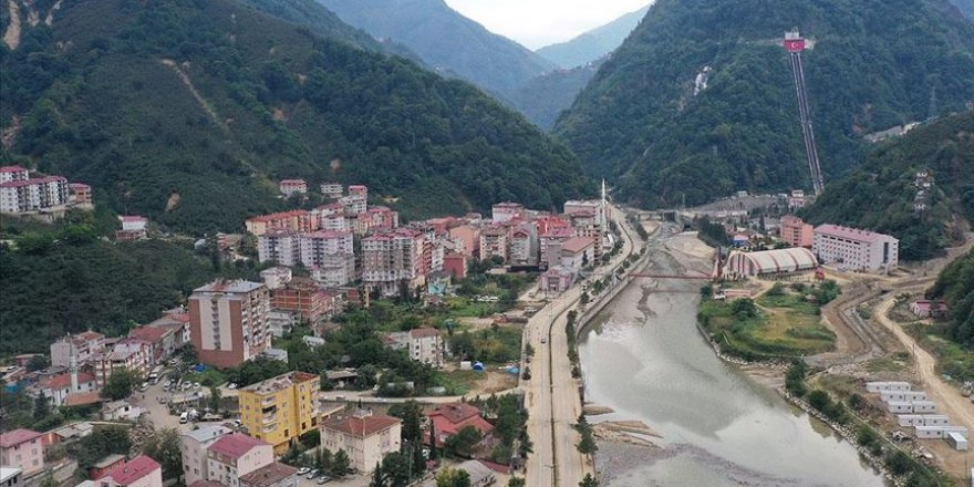 Sel felaketinde zarar gören Doğankent'te hayat normale dönüyor