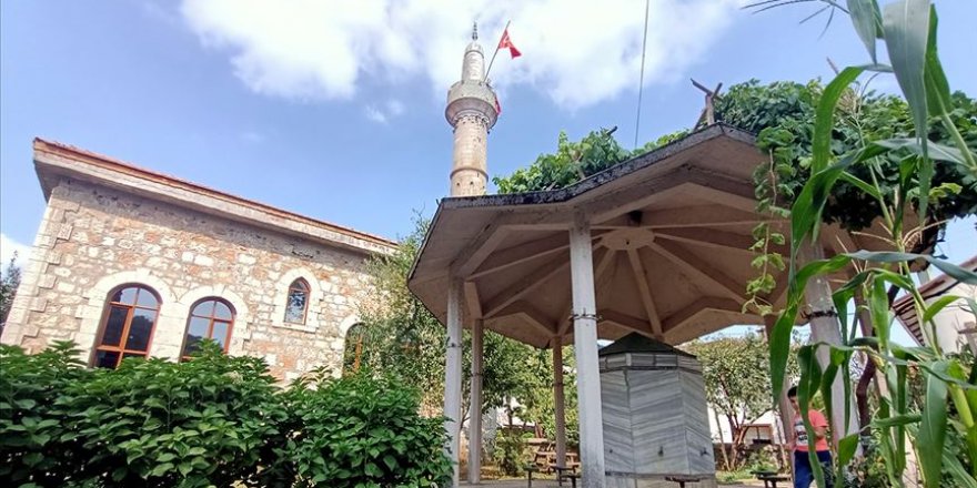 Tarihi Gazi Minareli Cami tekrar ibadete açıldı