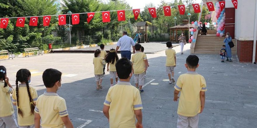 MEB'den okullara 'yüz yüze eğitime hazırlanın' talimatı