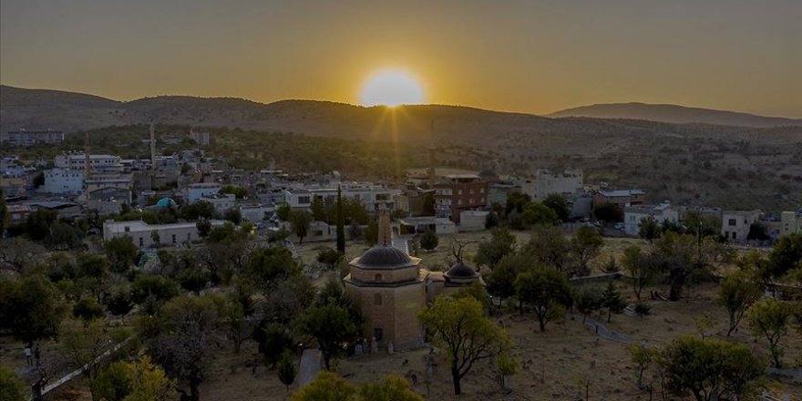 Sabah namazında 'Işık hadisesi' için bir araya geldiler