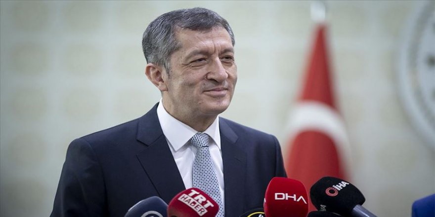 Bakan Selçuk'tan liselerde yüz yüze sınava ilişkin açıklama