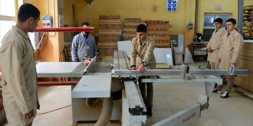 Meslek liselerinde yüz yüze eğitim bugün başlıyor