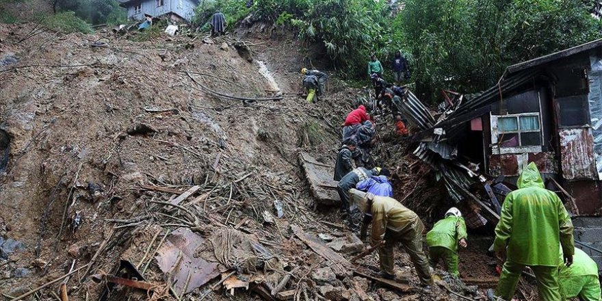 Filipinler'i vuran Vamco Tayfunu'nda ölü sayısı 42'ye yükseldi