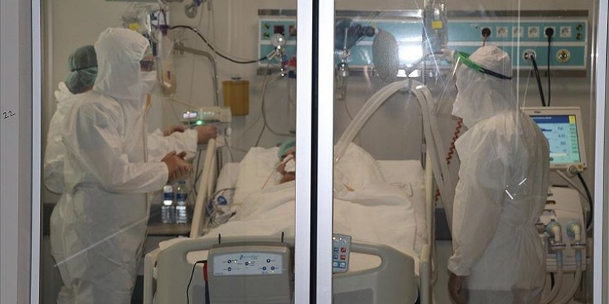 Türkiye'de son 24 saatte 30 bin 424 kişinin Kovid-19 testi pozitif çıktı