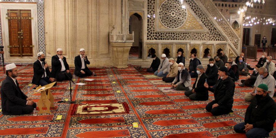 Selimiye Camisi'nde Mevlit Kandili idrak edildi