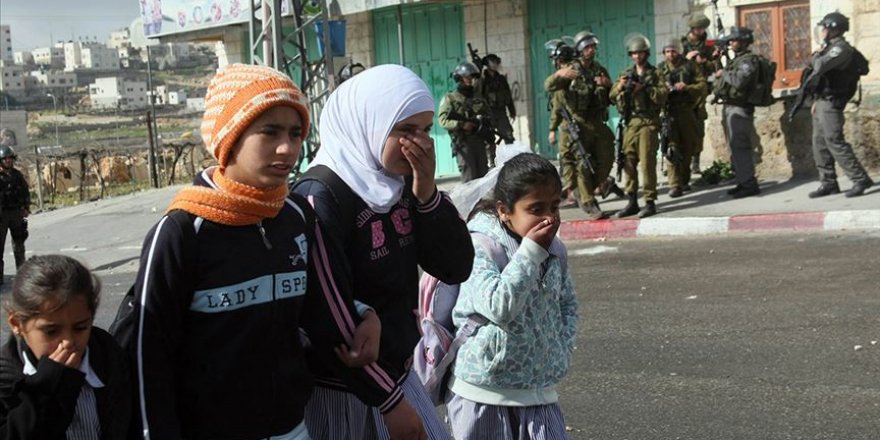 İşgalci İsrail mahkemesi 13 yaşındaki Filistinli çocuğa 3 yıl hapis cezası verdi