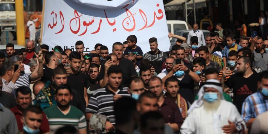 Macron'un İslam karşıtı tutumu Filistin'de protesto edildi