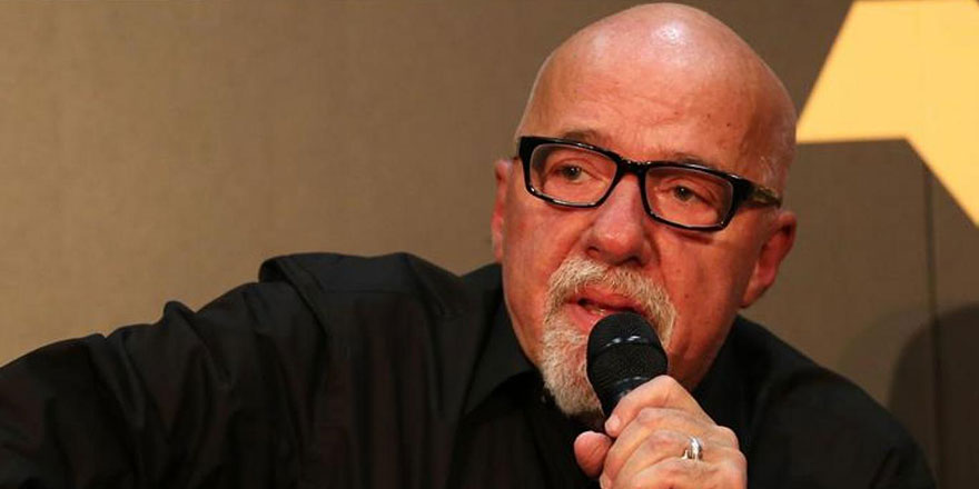 Dünyaca ünlü yazar Paulo Coelho'dan İzmir için bağış! Kur'an'dan ayet paylaştı