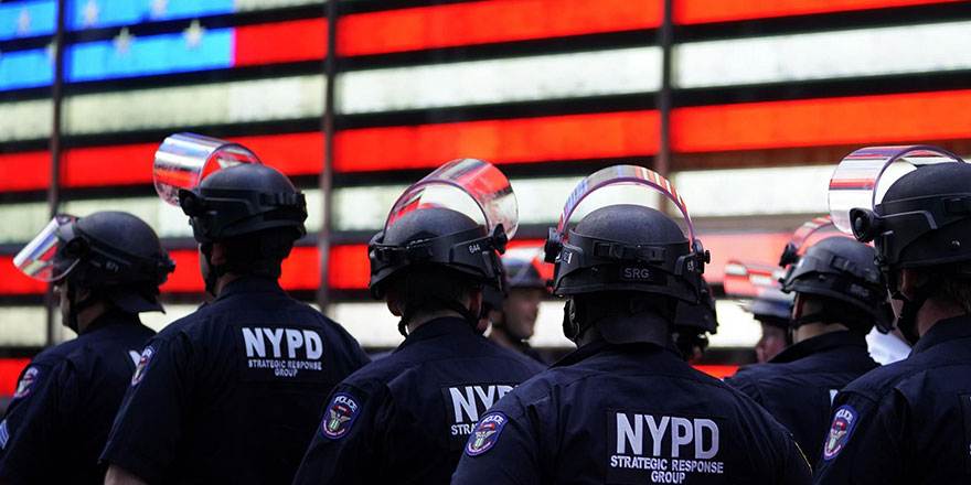 Teksas'ta 19 çocuğu öldüren saldırgan öncesinde sosyal medyadan uyarı yapmış