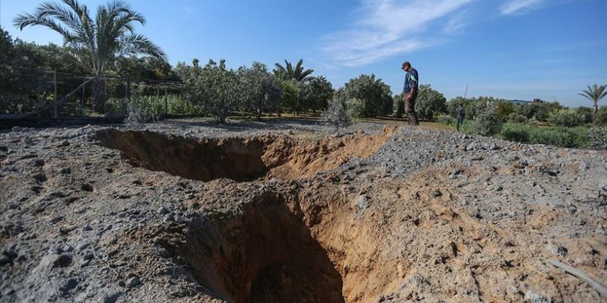 Siyonist işgalciler Filistinlilere ait arazileri tahrip ediyor